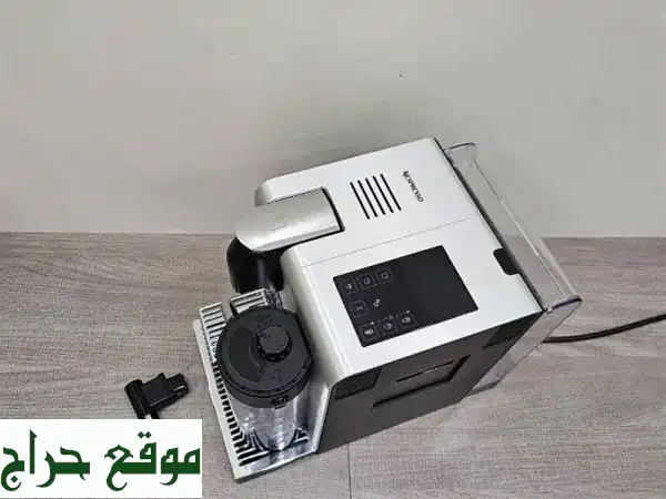 ماكينة قهوة Nespresso Lattissima Pro بحالة ممتازة - سعر لا يقاوم! (1500 ريال)