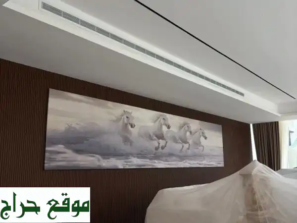 متوفر لدينا لوحات كأنفس مميزه ولوحات جداريه فنيه جميع أنواع اللوحات وكل ما يخص الدعاية والاعلان ...