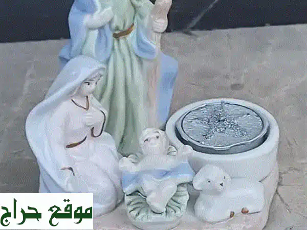 تمثال بورسلان قديم فاخر: السيد المسيح، مريم...