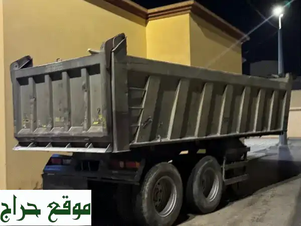 صندوق تريلة نظيف جداً بحجم 24 قدم - جاهز للاستخدام!