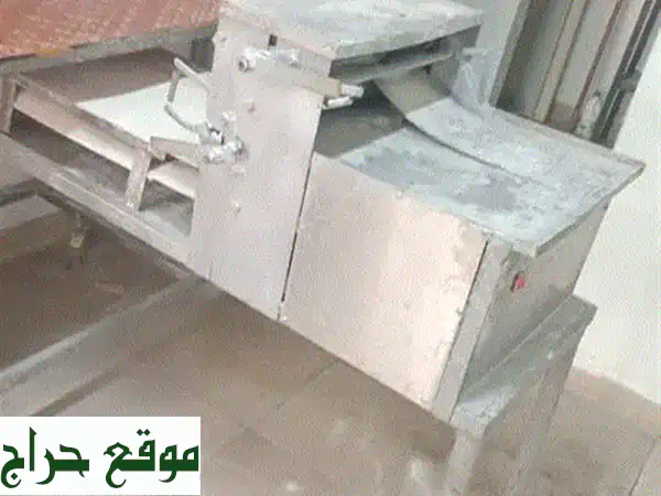 فرن كامل للبيع + معدات مخبز كاملة - 1200$ فقط!