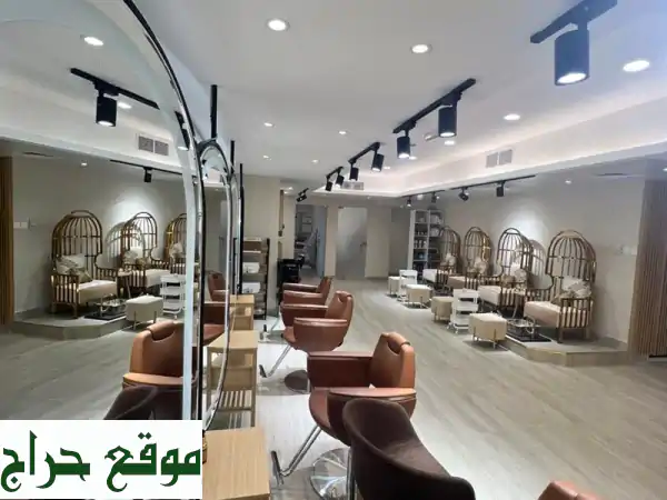 فرصة ذهبية! مركز تجميل راقي للبيع في أبوظبي - شارع سلطان بن زايد الأول