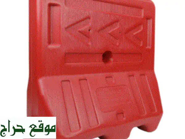 أمانك هو الأولوية!  حواجز طرق، أقماع، وبرميل بلاستيك عالية الجودة من مصنع الفر يدي