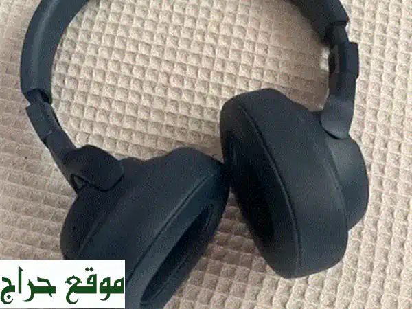 JBL Clip 5 أحمر - صوت قوي في جيبك! توصيل لجميع أنحاء لبنان