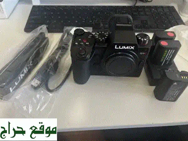 كاميرا فوجيفلم X100 VI السوداء: تجربة تصوير استثنائية تنتظرك!