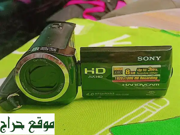 كاميرتان احترافيتان للبيع: Sony Alpha A550 + كاميرا فيديو HDR-CX100 عالية الدقة!