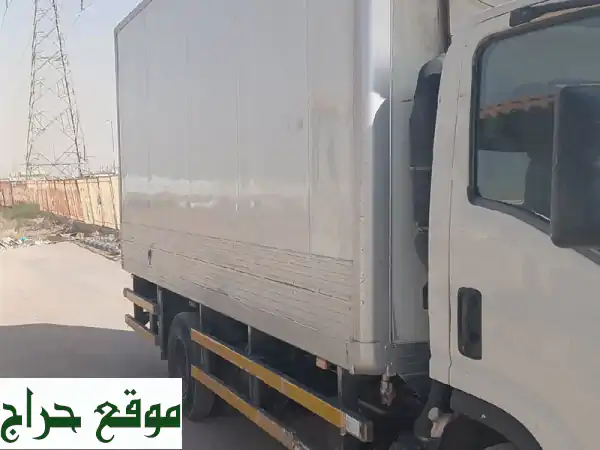 شحن سريع وآمن خارج الرياض بسيارة دينا مبردة ومجمدة