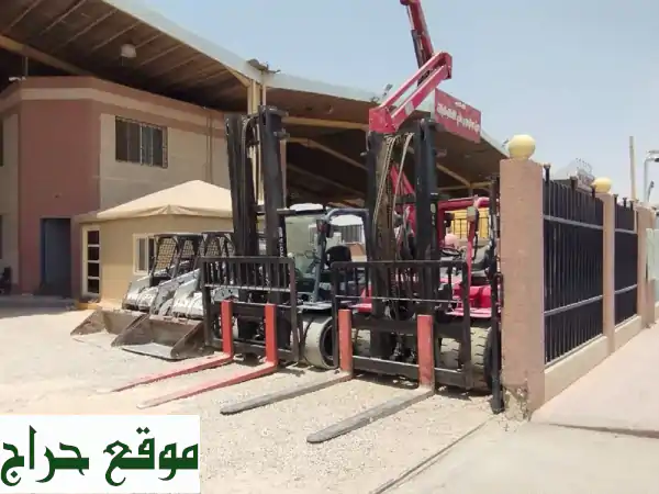 معدات ثقيله بوكلين بوبكات قريدر للبيع