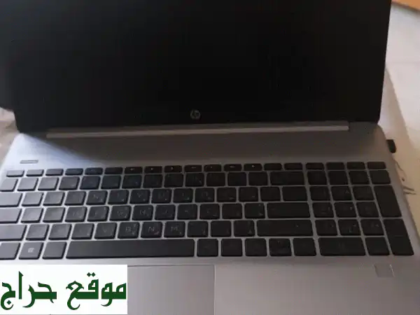 لابتوب كاسر زيرو hp ومساحة 521 في بصم وهو 16 رام