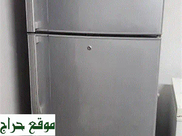 ثلاجة توشيبا مع فريزر - عرض عاجل! سعر لا يُفوّت