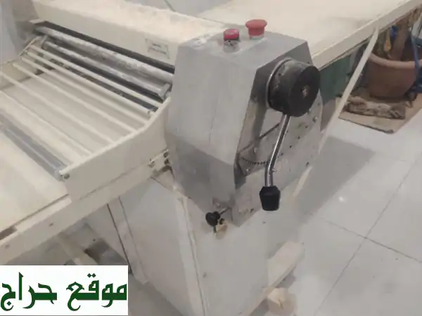 فرصة ذهبية! فرادة أمريكية لصناعة المعجنات - سعر مغرٍ!  (شاملة المواد الكهربائية)