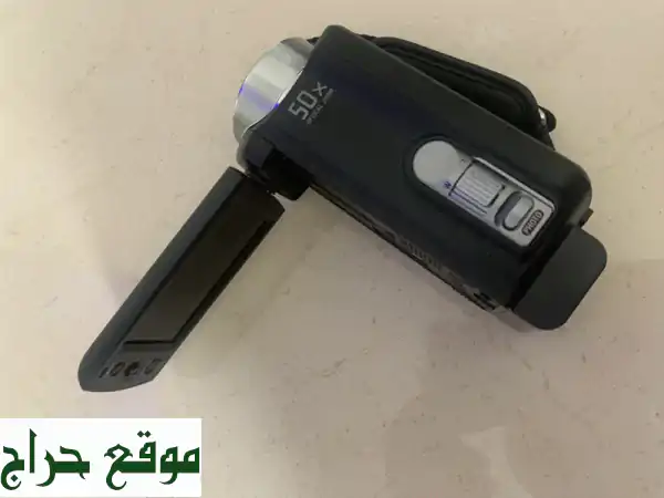 كاميرا سوني احترافية - زووم X50، هارد 80GB، بحالة...