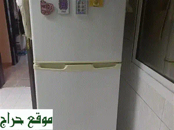 ثلاجة ممتازة للبيع بسعر مغرٍ! فرصة لا تُفوّت!