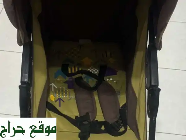 عربة أطفال جونيور - كالجديدة تماماً! فرصة لا تُفوّت