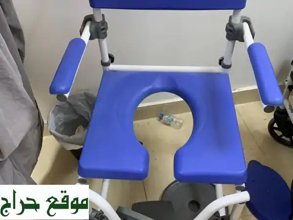 كرسي فاخر للبيع في أبوظبي - حالة ممتازة! (1000 درهم فقط)