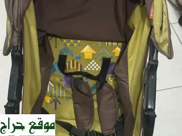 عربة أطفال جونيور - كالجديدة تماماً! فرصة لا تُفوّت