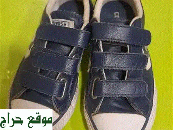 أحذية أطفال زرقاء داكنة مقاس 29 - راحة وأناقة لطفلك!