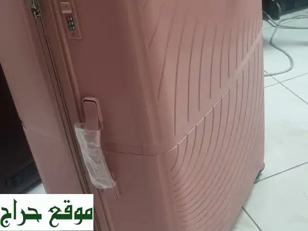 شنطة سفر سيليكون عملاقة - جديدة كلياً! بسعر مغرٍ 110...