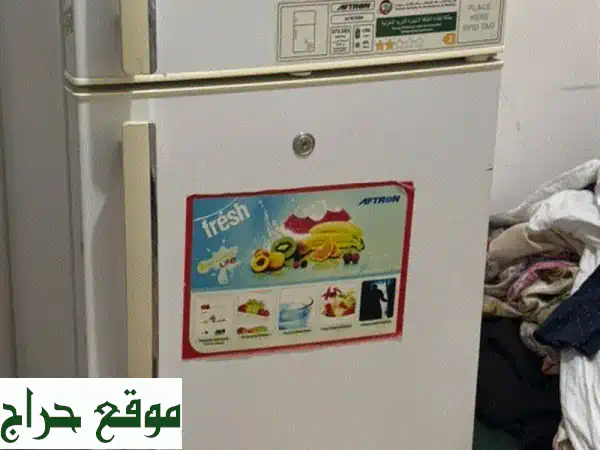 ثلاجة مستعملة نظيفة للبيع بسعر مغرٍ - فرصة لا تُفوّت!