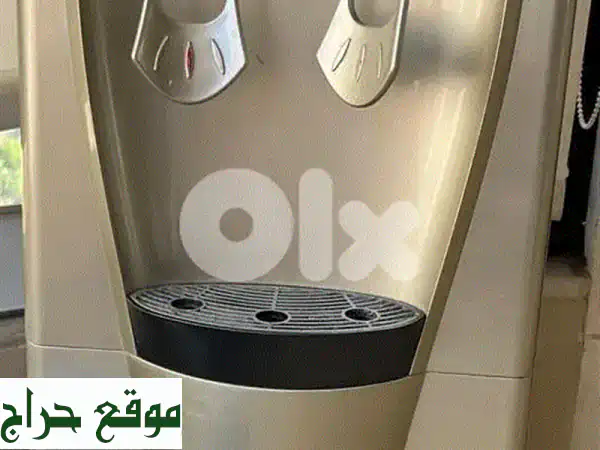 موّفر مياه كموماتيك فضي - بحالة ممتازة! (80$) فقط!