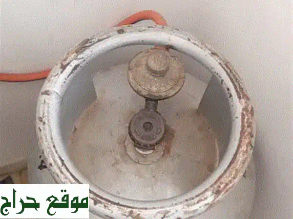 طقم بوتاجاز اسطوانة غاز للبيع - حالة ممتازة - ٣٠ ريال عماني فقط!