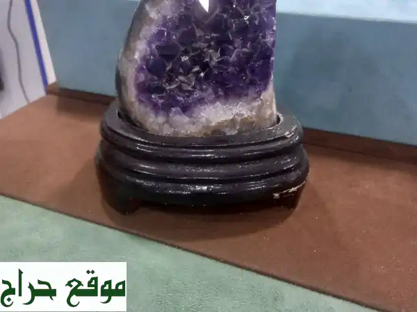حجر أماتيست طبيعي فاخر - هدية ثمينة لنفسك أو لمن تحب
