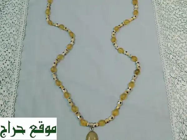 اكتشف عالمًا من الجمال: مقتنيات، مسابيح، وأحجار كريمة نادرة