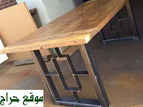 طاولة سفرة خشبية حديدية - تصميم فاخر على الطراز...