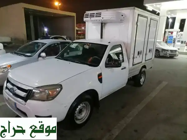 شحن سريع وآمن!  وانيت مبرد للإيجار بالمشوار مع سائق
