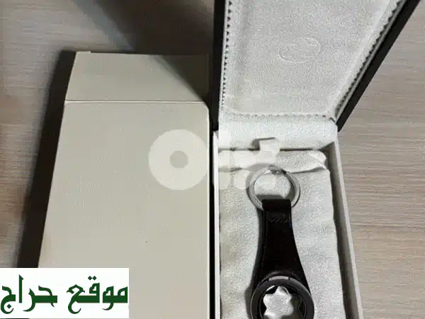 أرقى ما في عالم الفخامة: أقلام ومفاتيح حلقات...