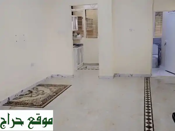 بلايستيشن 5 بحالة ممتازة - 2000 درهم فقط!  (مع جميع المستلزمات)