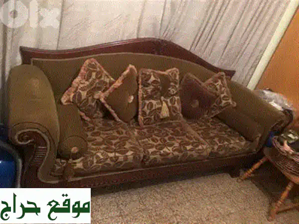 طاولات قهوة أنيقة وعملية - 4 قطع فقط بـ 10$ لكل وحدة!