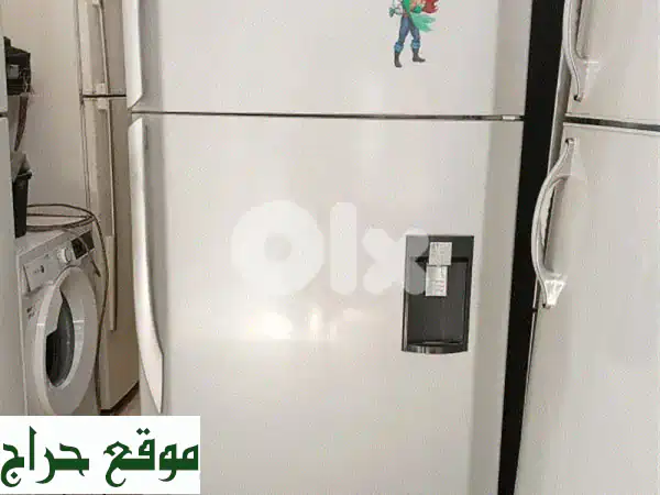 براد شارب 26 قدم - نظيف جداً وكأنّه جديد! (فرصة مميزة)