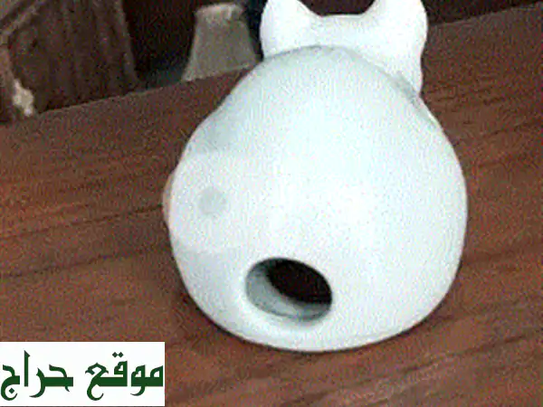 قطة سيراميك أوروبية عتيقة - تحفة فنية صغيرة تجلب السحر لمنزلك!