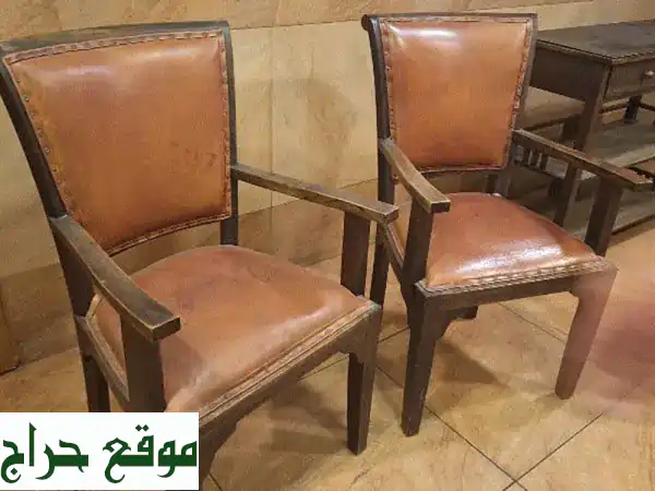 طقم كراسي خشب تاك فاخر - جلد طبيعي مميز - لمسة انتيك ساحرة