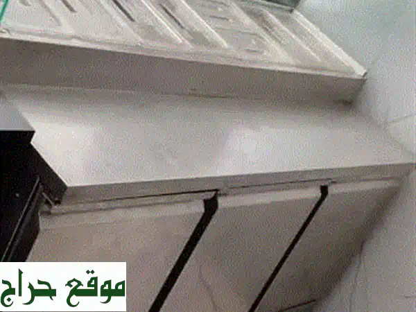 excellent condition Commercial Snack Refrigerator for Sale  3 Doors