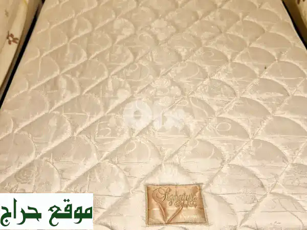 فرشة سيمونز فاخرة بحالة ممتازة - عرض خاص!