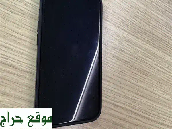 آيفون 15 برو (256 جيجا) أسود تيتانيوم - كالجديد! بسعر...