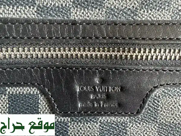 حقيبة لويس فيتون الخلابة: رحلة أنيقة بانتظارك!
