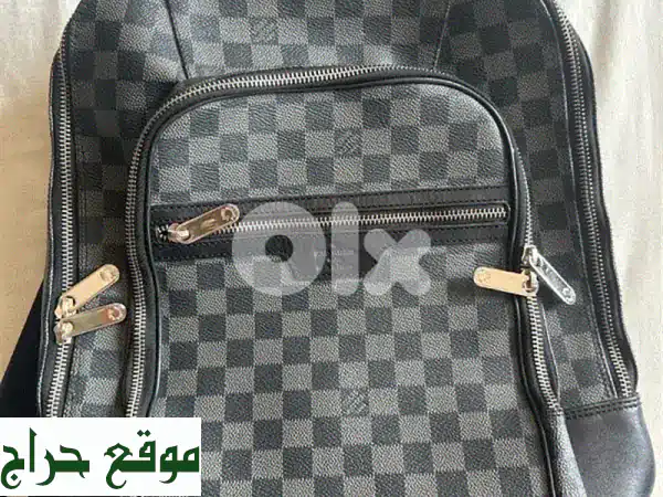 حقيبة لويس فيتون الخلابة: رحلة أنيقة بانتظارك!