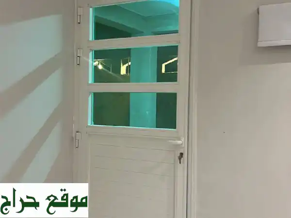 أفضل فني ألومنيوم وأعمال ستانلس ستيل - تصاميم عصرية وجودة عالية