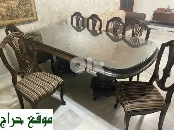 غرفة سفرة خشب زان مصرية فخمة - شبه جديدة! (توصيل لبنان)