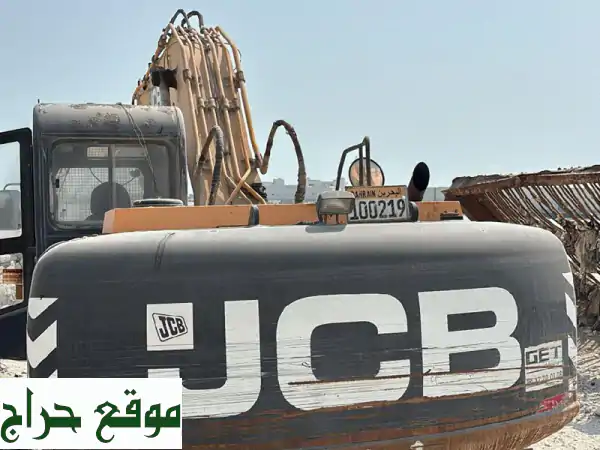 حفارات كبشة جنزير (موديل 2015) - بحالة ممتازة - للإيجار...