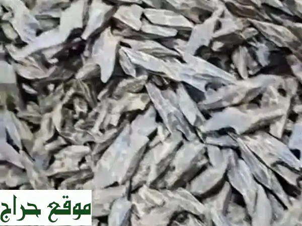مرحبا متوفر جميع أنواع العود بالجملة والتقسيط عود فواح أصلي