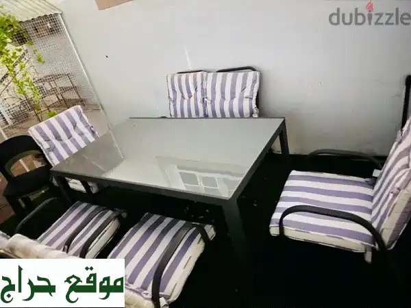 طقم طاولة وكراسي خارجية (6 كراسي) للبيع فوراً! عرض سريع