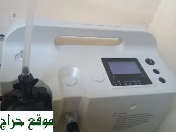 جهاز أكسجين طبي - كالجديد! (استخدام شهر واحد فقط)