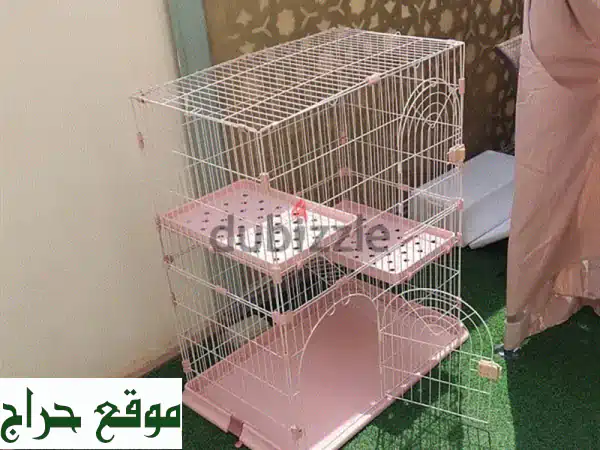 قفص طيور زينة للبيع بحالة ممتازة - منزل مريح وآمن لطيورك الجميلة!
