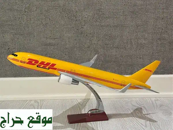 ✈️ مجسم طائرة DHL عملاقة (48 سم)! تحفة نادرة لعشاق الطيران