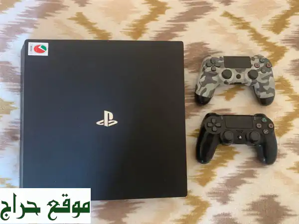 بلايستيشن 4 برو (1 تيرابايت) - حالة ممتازة! 900 درهم فقط!