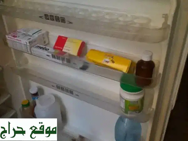 براد شارب مستعمل بحالة ممتازة في طرابلس - القبة!  (تبريد بخار، توفير كهرباء)